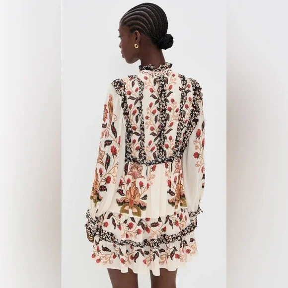 BRAND NEW Farm Rio. Never worn. With tags. Size small - Picture 2 of 9